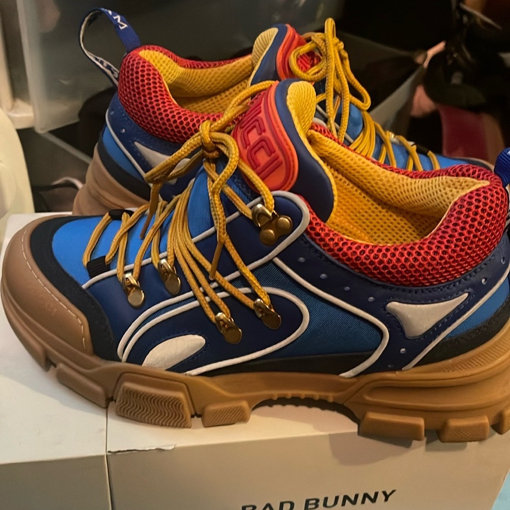 Gucci Blue and Yellow Chunky Sneakers pre owned men’s size 7 women’s 9